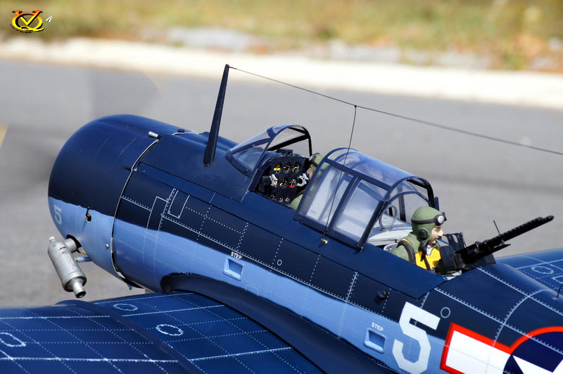 VQ Models SBD-5 Dauntless 60.6in Wingspan ARF - Click Image to Close
